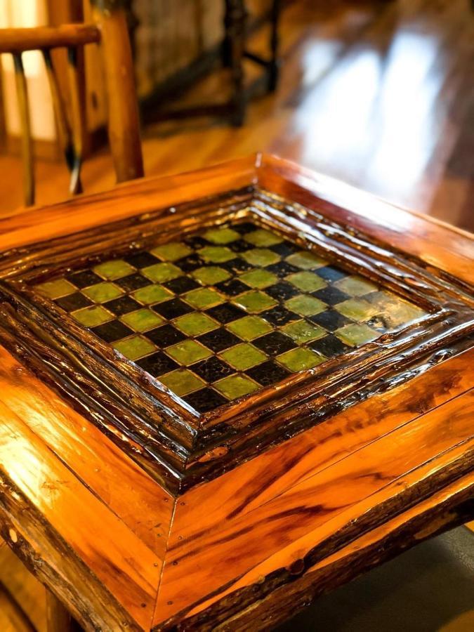 Stone Mountain Lodge 5000Sqft 6 Bed Game Room Pool Table Hot Tub Broken Bow Eksteriør billede