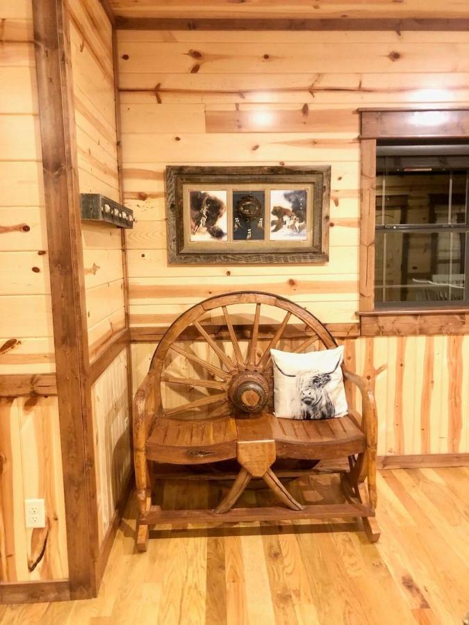 Stone Mountain Lodge 5000Sqft 6 Bed Game Room Pool Table Hot Tub Broken Bow Eksteriør billede