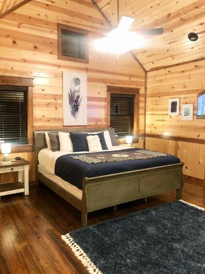 Stone Mountain Lodge 5000Sqft 6 Bed Game Room Pool Table Hot Tub Broken Bow Eksteriør billede