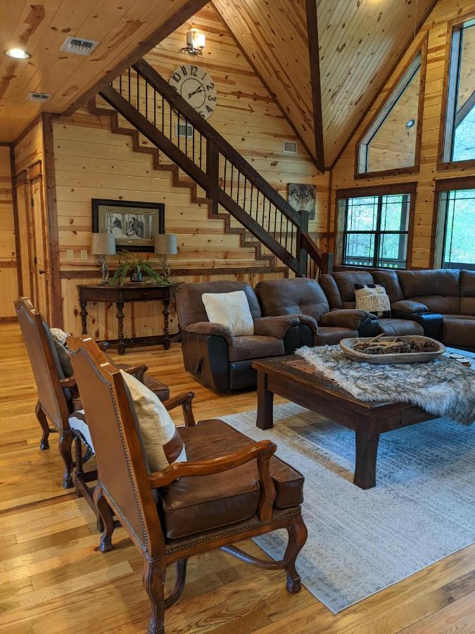 Stone Mountain Lodge 5000Sqft 6 Bed Game Room Pool Table Hot Tub Broken Bow Eksteriør billede