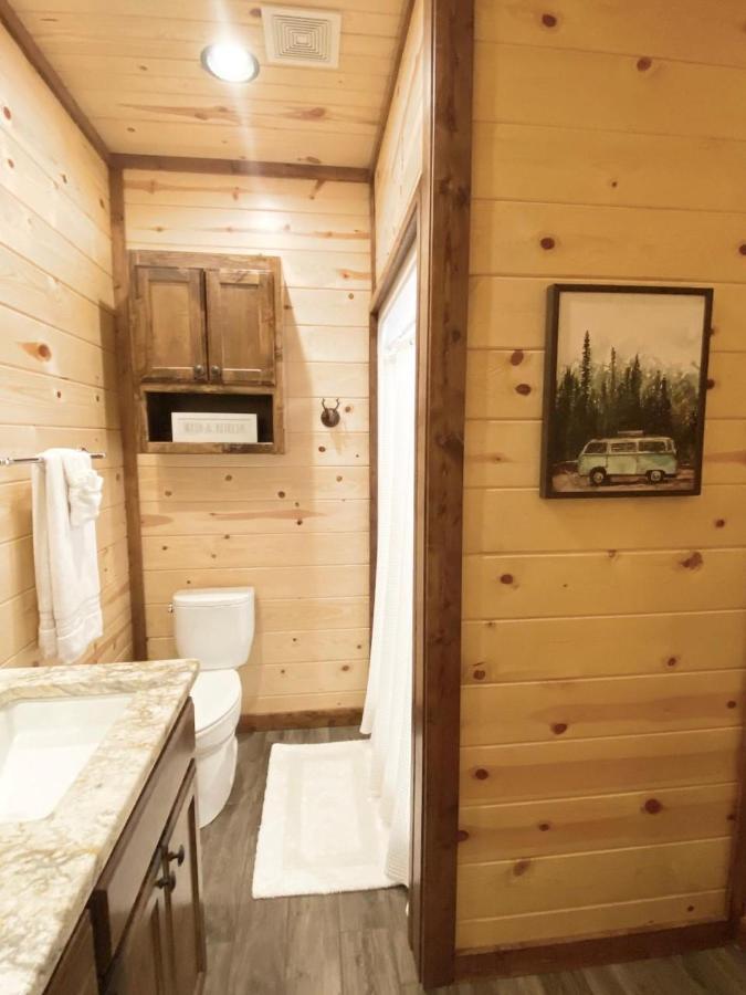 Stone Mountain Lodge 5000Sqft 6 Bed Game Room Pool Table Hot Tub Broken Bow Eksteriør billede